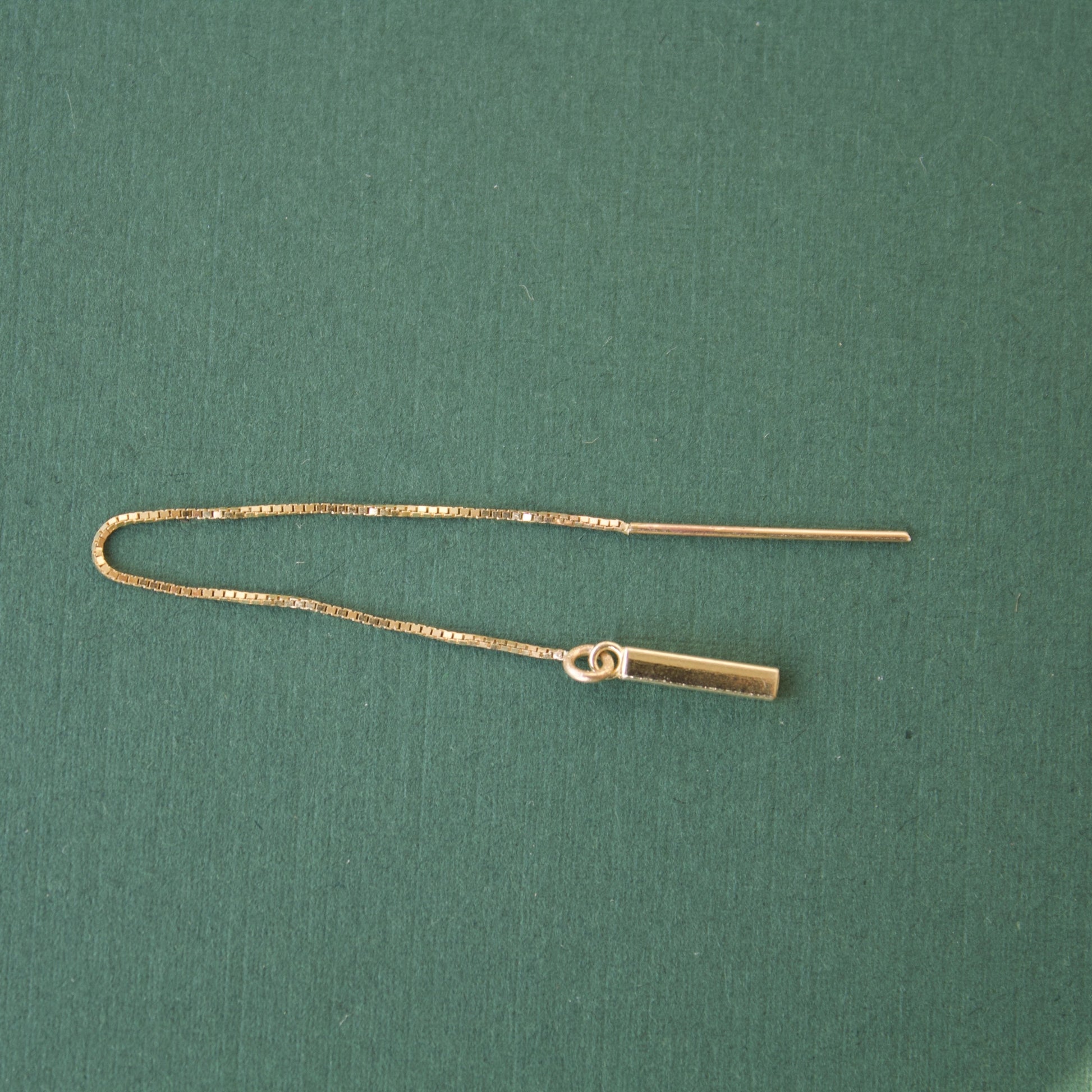 gold 3d bar thread earring